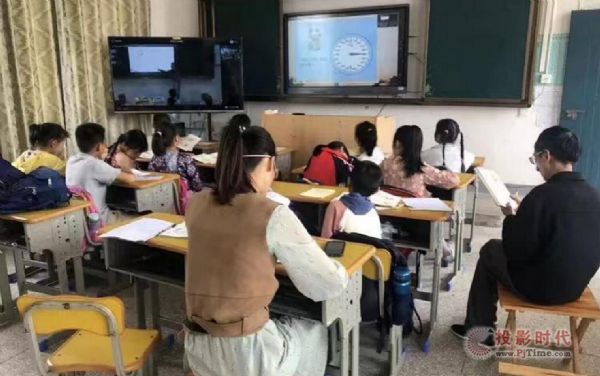 希沃助力贛州經開區“名師課堂”建設暨國家重大社科項目實驗區、實驗校課題啟動會