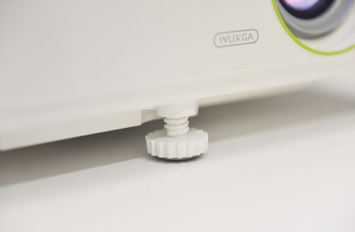 明基E592智能商務(wù)投影攝影工作室應(yīng)用開機(jī)調(diào)試簡(jiǎn)單快捷