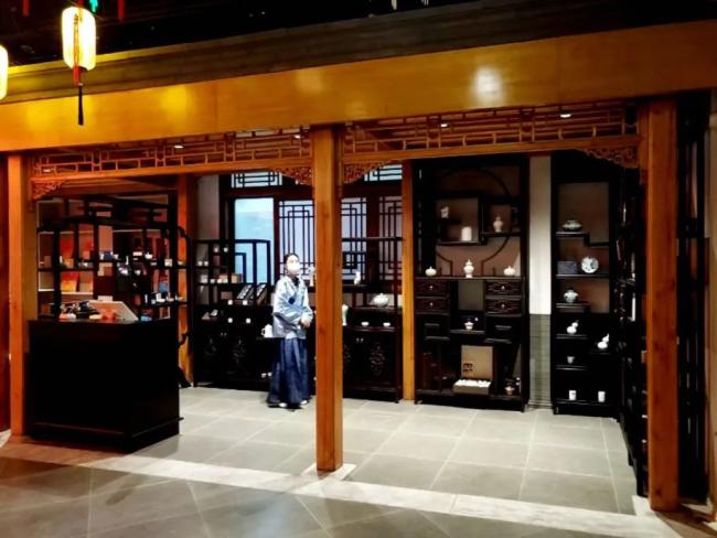 歐華照明Helvar點亮圓明園《拾光買賣街》, 打造繁榮宮廷市集