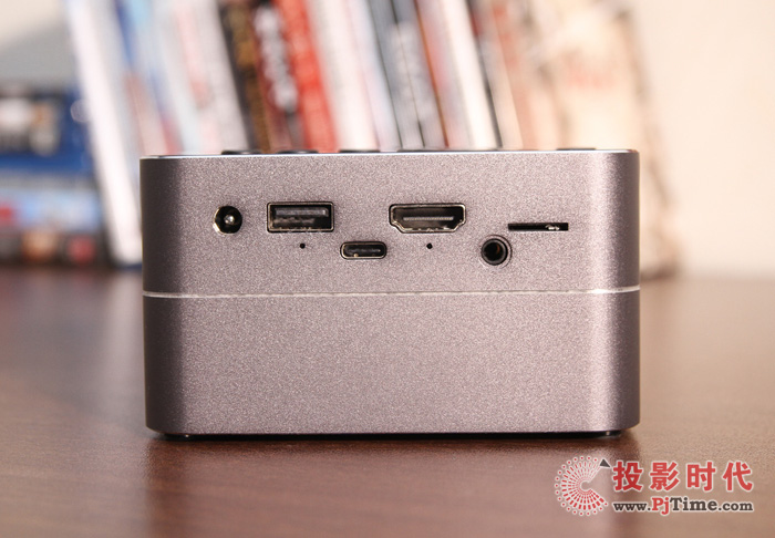 索諾克P1T移動便攜投影機評測_外觀細節