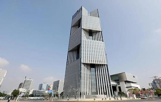 三思為金磚國家新開發銀行總部大樓提供小間距LED顯示系統