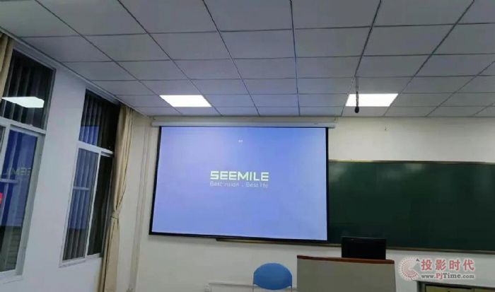 ֱУǻ۽挍(sh)V󣬿ҕSEEMILEͶӰC(j)Ҋв