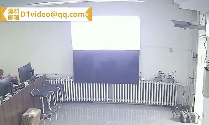全面屏的鍋嗎？小米電視“脫皮”背后