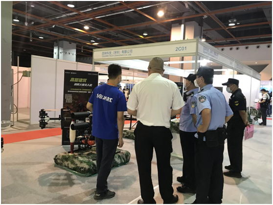 特種作戰(zhàn)飛榴無(wú)人機(jī)及防彈車(chē)等亮相DefenPol China2022廣州防務(wù)與警備外貿(mào)展