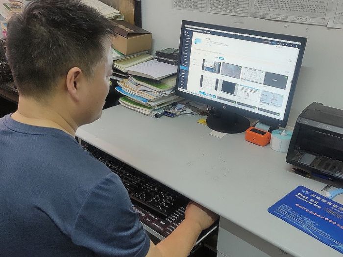 校園巡課方式的升級(jí)之路，賀主任有自己的“秘鑰”