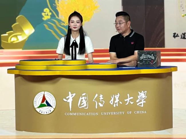 藍普視訊大屏助力中傳虛擬影像創作活動