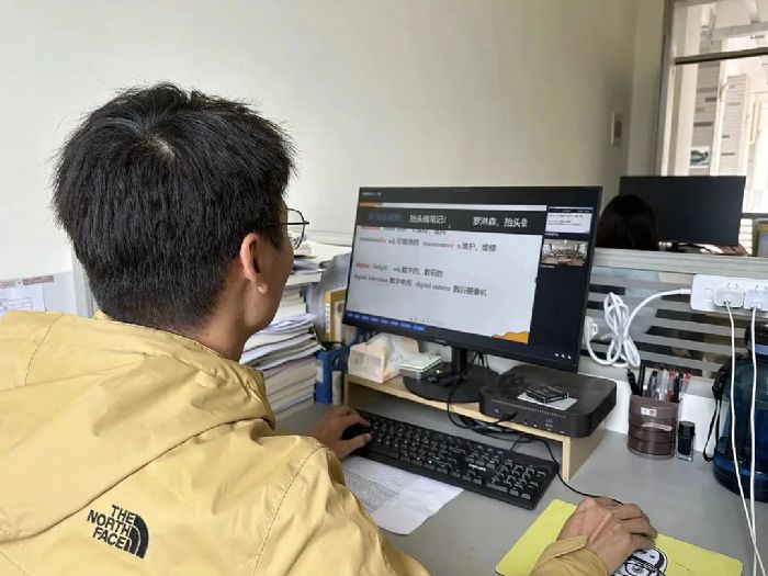 新秀學校如何“彎道超車”？看看這所學校的數字化新秘籍