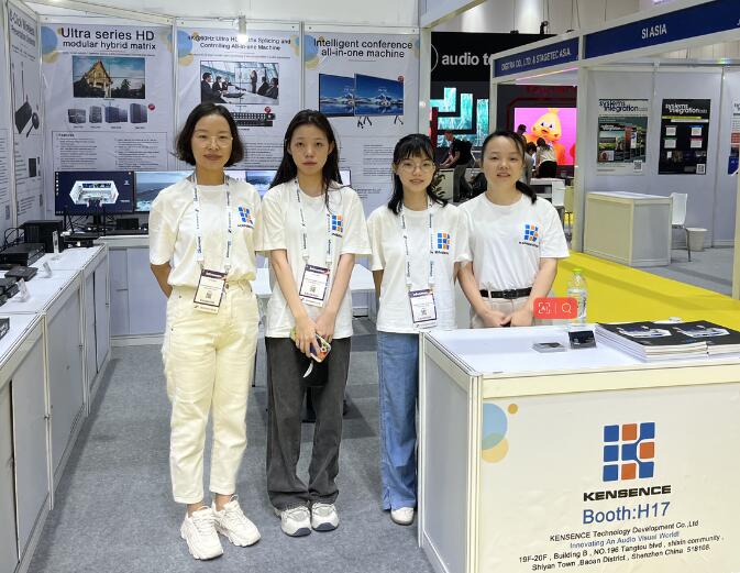 P_InfoComm Asia̩ҕ Ocgչ[FӍ
