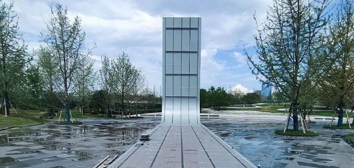 洛普LED“T臺”現身成都 | 助力招商蛇口打造公園城市新范式