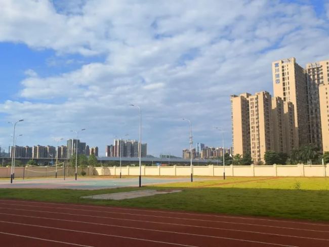 VOKON 喚醒校園活力 聲光電一站式解決方案走進仲愷第六中學