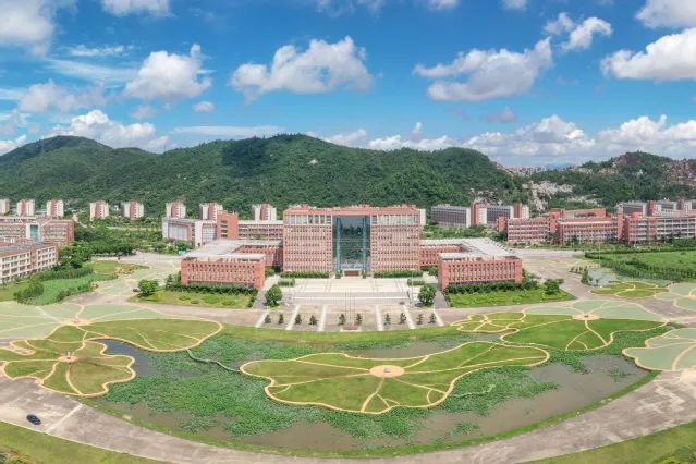 意大利FBT 奧地利AKG共同為珠海科技學院打造一流學術交流環(huán)境