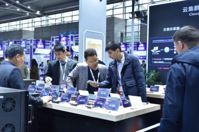 直擊LED CHINA 2024 | 灰度科技強勢出圈，再次彰顯創新顯示實力！