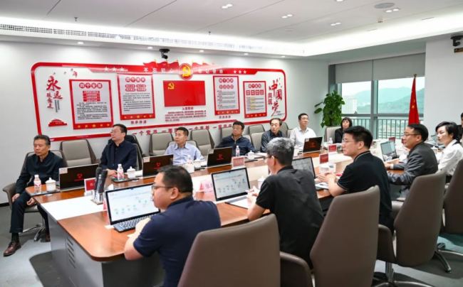 河北省數字經濟聯合會領導蒞臨東微智能，共謀數字經濟發展新篇章