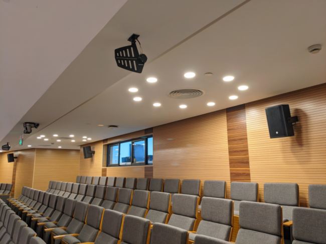 ezacoustics賦能華東政法大學緣法廳，助力打造法律學子的聲音殿堂！
