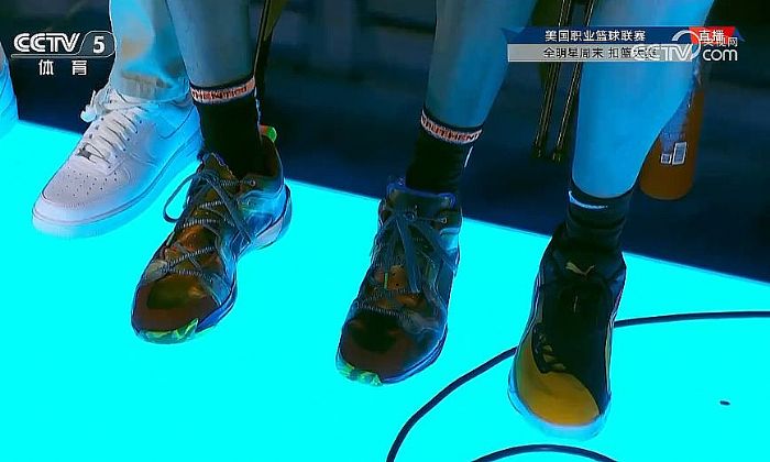 體育地板屏：LED應用新藍海嗎
